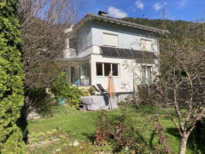 Moderne 3-Zimmer Erdgeschosswohnung mit Garten und Terrasse in Vomp