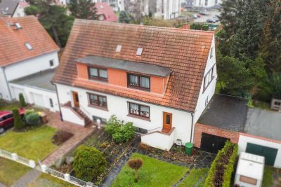 Zuhause gestalten in Rostock: DHH inkl. Nebengebäude mit Renovierungsbedarf naturnah in Gehlsdorf