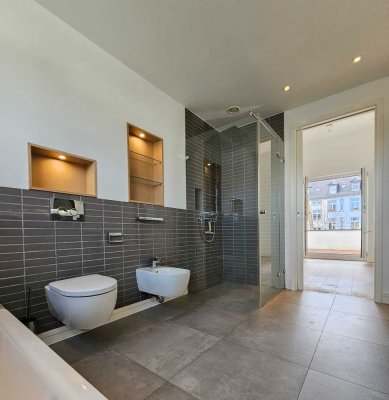 Ruhig gelegenes TraumHaus mit Privatgarten im Herzen Bornheims mit eig Aufzug & Stellplatz v. d. Tür