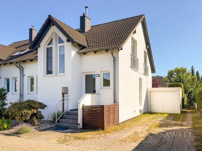 Ein Zuhause zum Verlieben – Familienfreundliche Doppelhaushälfte mit Gartenidylle und Kaminromantik