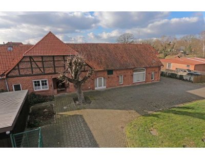 Platz für's Schrauben und Wohnen - Einliegerwohnung inklusive