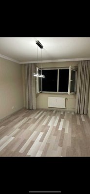 Sehr gepflegte 3 Zimmer Wohnung mit Einbauküche in Heusenstamm