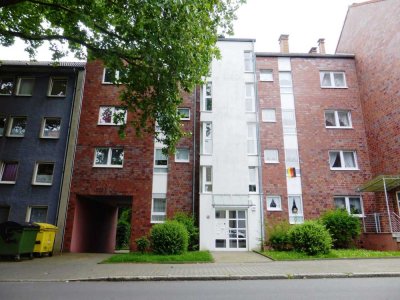 Moderne 3,5 Zimmer-Wohnung mit Balkon!