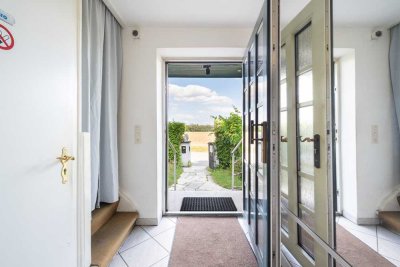 MÜNCHNER IG: Zweifamilienhaus mit freiem Blick – ideal für Familie oder Investoren!