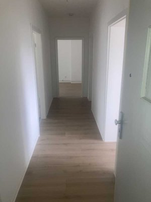 Renovierte 3-Zimmerwohnung mit EBK!