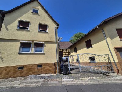 ***Charmante Hofreite mit viel Potenzial - hier können Träume Wirklichkeit werden!***