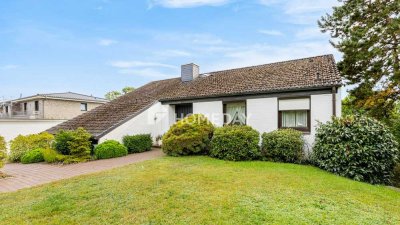 Exklusives Wohnen in Hanglage – Familienhaus mit Einliegerwohnung