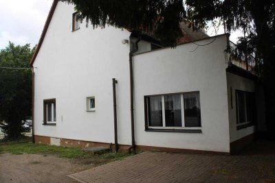 Wohnung war gestern - dein Einstieg ins kleine Hausglück Doppelhaushälfte in Dommitzsch