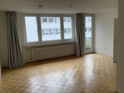 Tolles 1-Raum-Appartement mit Einbauküche in sehr zentraler Lage zu vermieten