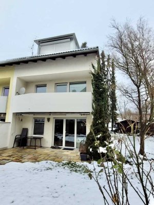 Neubiberg/Stadtrand München (S7): attraktive Doppelhaushälfte mit Potential (großer Garten)