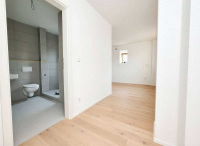 Frisch sanierte 2-Zimmer-Wohnung: Zentrale Lage in Erlangen – perfekt geeignet für WG-Nutzung