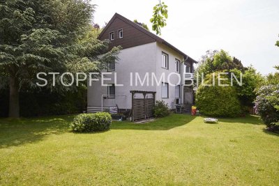 Zweifamilienhaus (Sanierungsbedürftig) auf sehr schönem Grundstück im Ortskern Bielefeld/Jöllenbeck