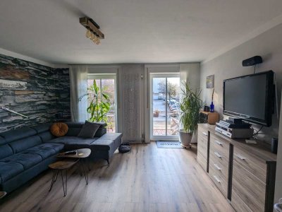 Möbelierte Wohnung 2 Zimmer, Küche, Bad,  renovierte vollmöblierte 56 m2 Wohnung  mit Balkon