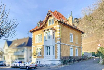 Bad Honnef - Rhöndorf: Hochwertige Altbau-Maisonettewohnung mit ca. 105m² Wohnfläche