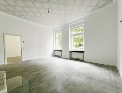 Erstbezug nach Sanierung - Ansprechende 3-Zimmer-Wohnung im Zooviertel mit Garten und Kamin