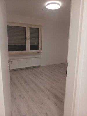 Helle 3-Zimmer Wohnung mit EBK  in Mörfelden-Walldorf vermietet
