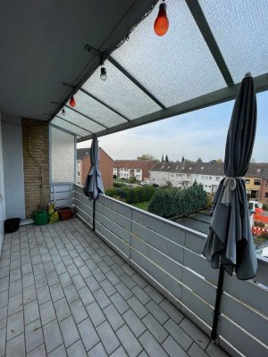 Sonnige attraktive Dachgeschoss 1-Zimmer-Wohnung mit Balkon/Loggia in Garbsen/Havelse