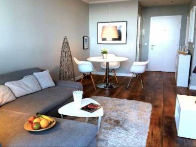 +++ möblierte Traumwohnung, Blick über Hamburg, 17.Stock, frei ab sofort...