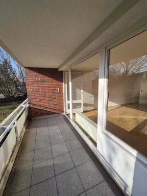 Großzügige 1-Zimmer-Wohnung mit Balkon