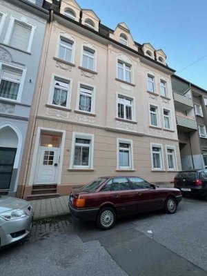 schöne 2 Zi. Wohnung in ruhiger zentraler Lage