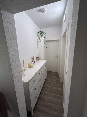 Erstbezug nach Sanierung mit Einbauküche und Balkon: attraktive 5-Zimmer-Wohnung in Schkeuditz