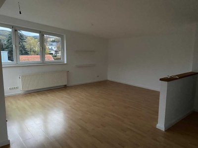 attraktive 2-Zimmer-Studiowohnung mit 2 Balkonen in Kreuzau-Obermaubach