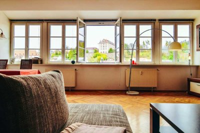 Schicke Wohnung 2-Zi-Whg im Zentrum mit grandioser Aussicht