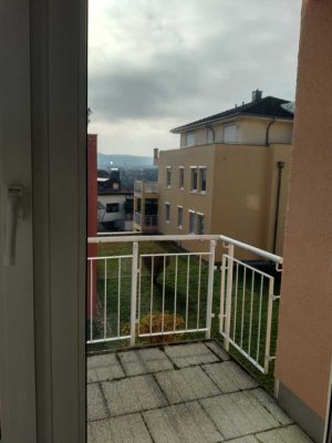 1-Zimmer Wohnung mit Balkon in Pforzheim-Arlinger