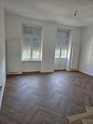 Geräumige, helle  2-Zimmer Altbau Wohnung  zur Miete in Frankfurt am Main Nordend .