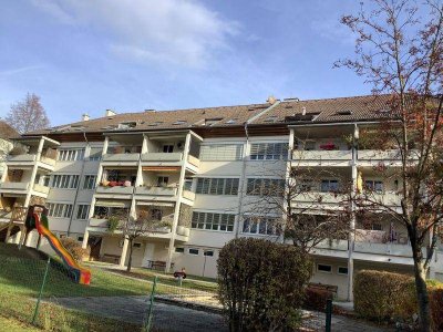 Familienfreundliche Wohnung mit Balkon