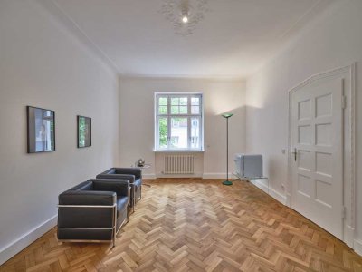 Revitalisierte Altbauwohnung am Winthirplatz