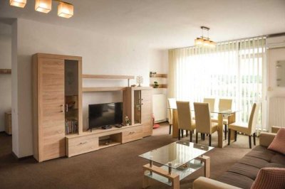Exklusive, sanierte 2-Raum-Wohnung mit Balkon und Einbauküche in Münster