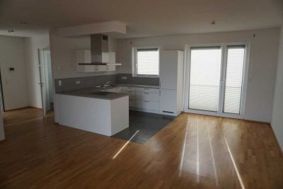 Traumhafte 3-Zimmer DG-Wohnung im Penthouse-Style (W43)