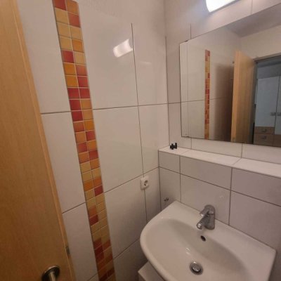 1-Zimmer Wohnung für Studenten. Einmalige Gelegenheit!!