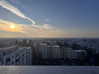Exklusive 3-Zimmer Dachgeschosswohnung mit Balkon in Ronhof / Kronach