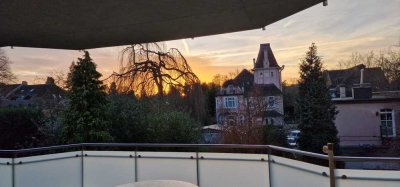 Stilvolle,neuwertige 3-Zimmer-Wohnung großem Sonnenbalkon in Krefeld