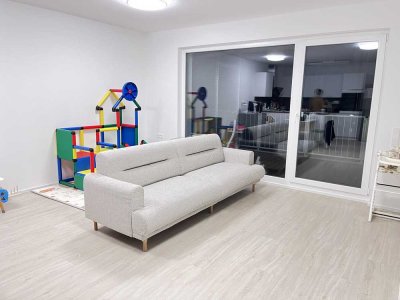 Neuwertige und energieeffiziente 3-Zi. -Wohnung mit EBK