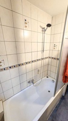 Helle 3-Zimmer Wohnung im 1. OG mit Balkon in Koblenz-Güls