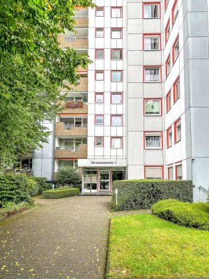 Provisionsfrei! Helle 2-Zimmer-Wohnung mit traumhaftem Weitblick!