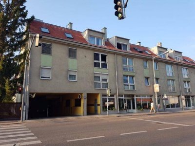 MÖCHTE NICHT MEHR ALLEINE SEIN!!NEUBAU-DACHGESCHOSS-WOHNUNG PERFEKTASTRASSE 6-8 U-BAHN NÄHE