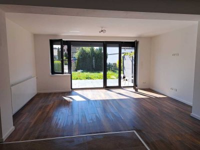 Erstbezug nach Kernsanierung: Reihenmittelhaus in Travemünde