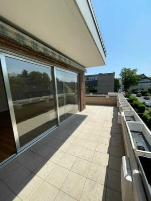Traumhafte Terrassen-Wohnung*Top renoviert*Gartennutzung*EBK* nähe Hasseler Forst* Tönisstraße