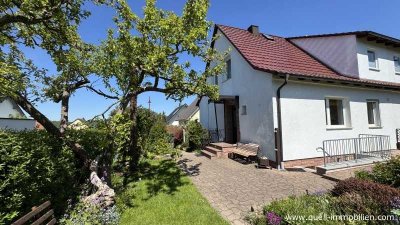 RESERVIERT - Gepflegte DHH mit traumhaft angelegtem Garten in begehrter Wohnlage von Vacha