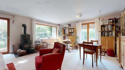 Charmante 7 Zimmer DHH mit Einliegerwohnung und Potenzial  in Vaterstetten