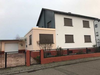 Von Privat. Einfamilienhaus in Schwegenheim