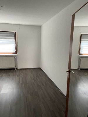 2-Zimmer-Wohnung in Kaiserslautern Ost nebst Stellplatz