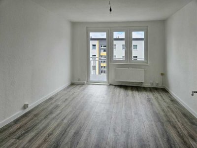 Frisch renovierte 3-Zimmer-Wohnung mit nagelneuem Balkon