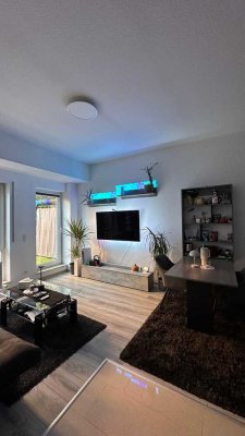Elegant möblierte 2-Zimmer-EG-Wohnung mit Terrasse und EBK in Eltville-Erbach - Ablöse erforderlich