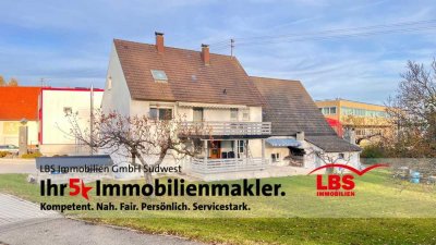 EIN GROßES HAUS MUSS NICHT TEUER SEIN!
Wohnhaus mit der Möglichkeit auf drei Wohnungen