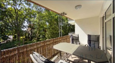 Blick ins Grüne: Ruhige 3-Zimmer Wohnung mit Tiefgaragenstellplatz